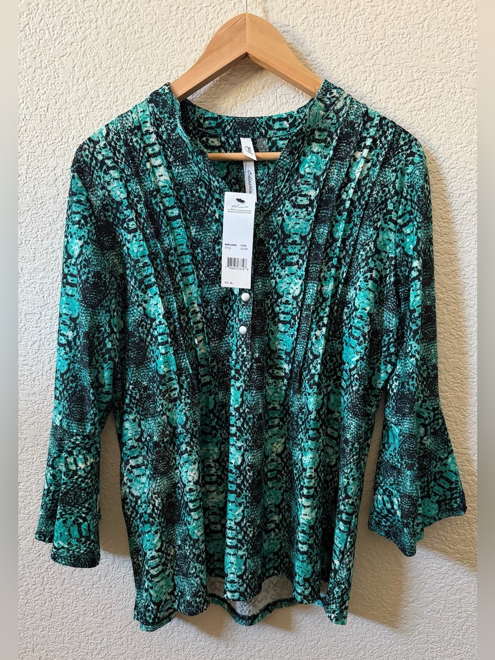 NY Collection Women’s XL 3/4 Bell Sleeve Pleat Front Top •Teal Abstract Reptile